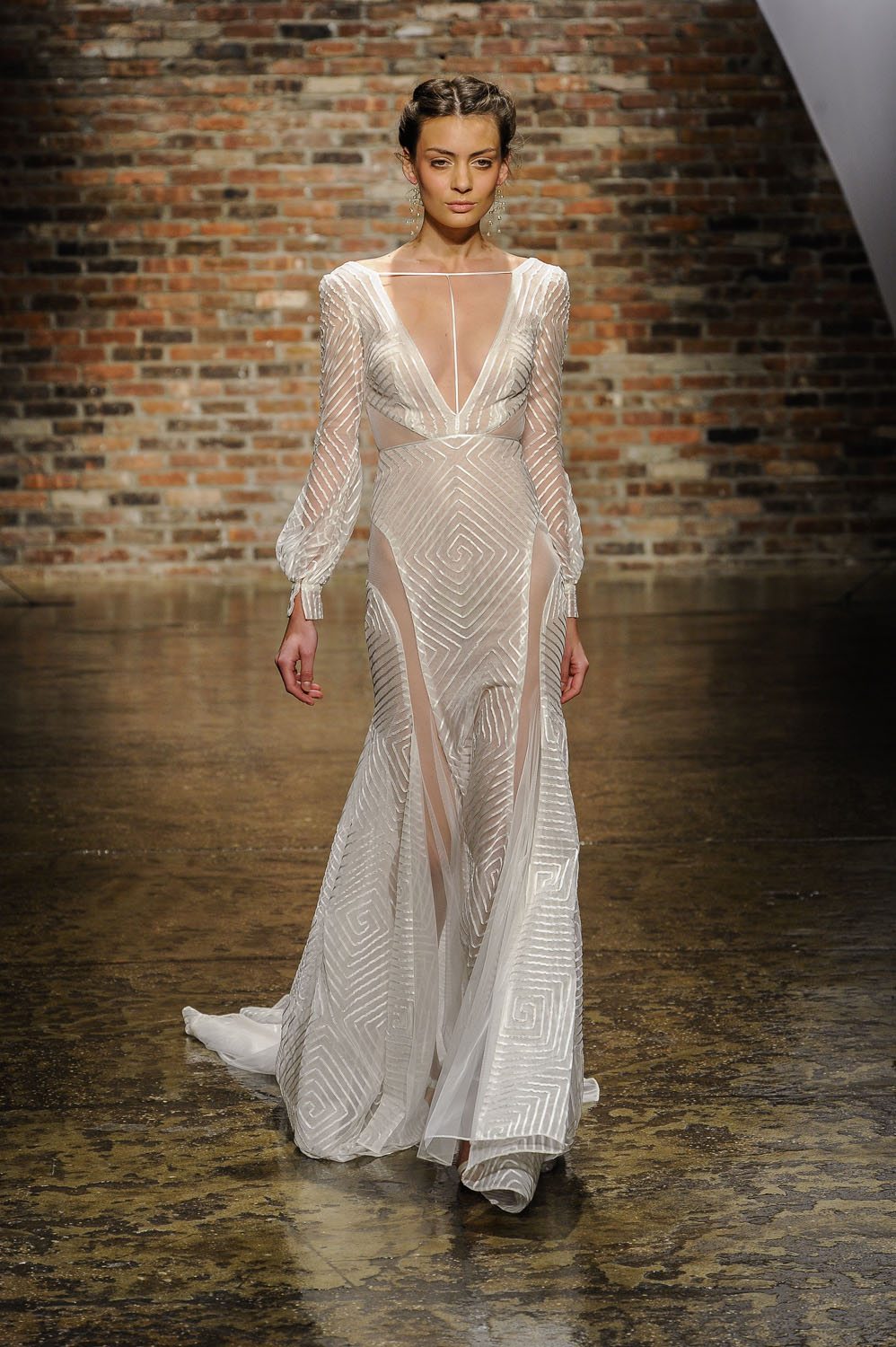 Hayley Paige Fall 2014 Wedding Dresses - Weddingbells Hayley Paige Fall 2014 Wedding Dresses - Weddingbells