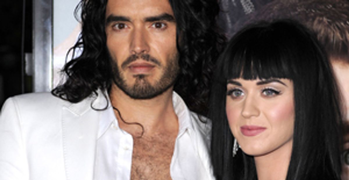 Katy & Russell Ready to Wed Weddingbells