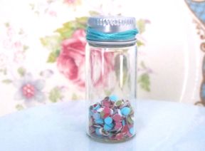 A Super Simple DIY Project: Make Your Own Colourful Confetti