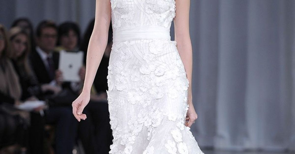 MONIQUE LHUILLIER Illusion確認用