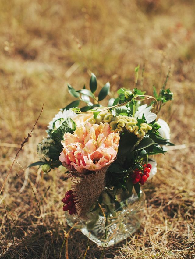 A Rustic Mountain Wedding in Canmore, Alberta - Weddingbells