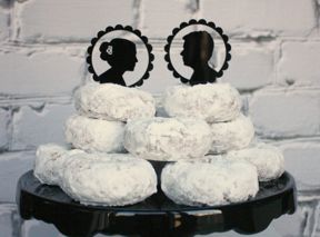 20 Ways to Work Beautiful Silhouette Accents Into Your Wedding