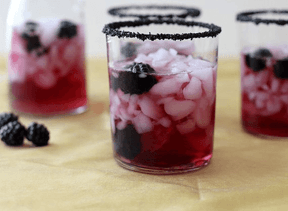 Tasteful Ideas For Your Halloween-Themed Wedding