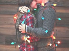 How To Squeeze In Some Wedding Planning During The Holidays