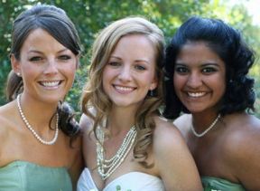 6 ways to avoid budget conflicts with your bridal party