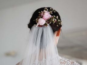 The Prettiest Bridal Hair Accessories For 2017