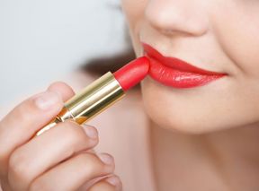 The Secret To Finding Your Perfect Bridal Lip Colour
