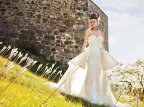 How To Pull Off Regal Bridal Style With A Chic Edge