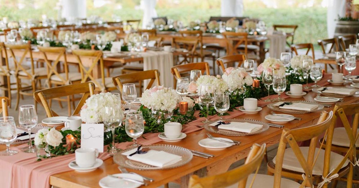 A Fall Vineyard Wedding In Niagara-On-The-Lake - Weddingbells