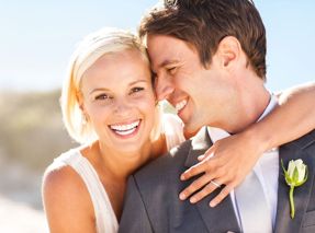How To Ensure Your Smile Looks Its Best On Your Wedding Day