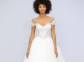 Pnina Tornai Shares Her Top Bridal Gown Shopping Tips