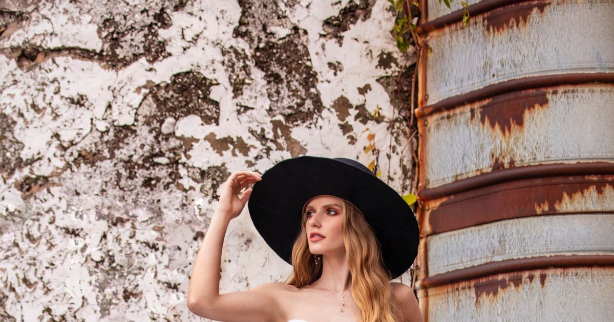 Should You Rent Your Wedding Dress? - Weddingbells