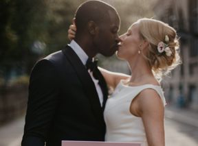 A Romantic Styled Shoot In Old Montreal