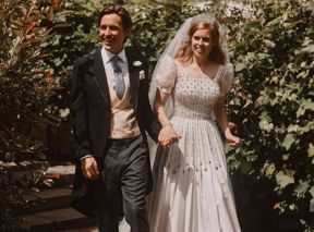 Why You Should Consider Wearing A Vintage Wedding Dress
